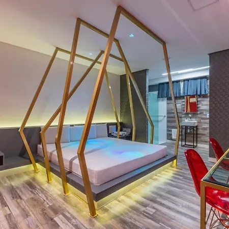 Spa Urbano Motel Adult Only-3